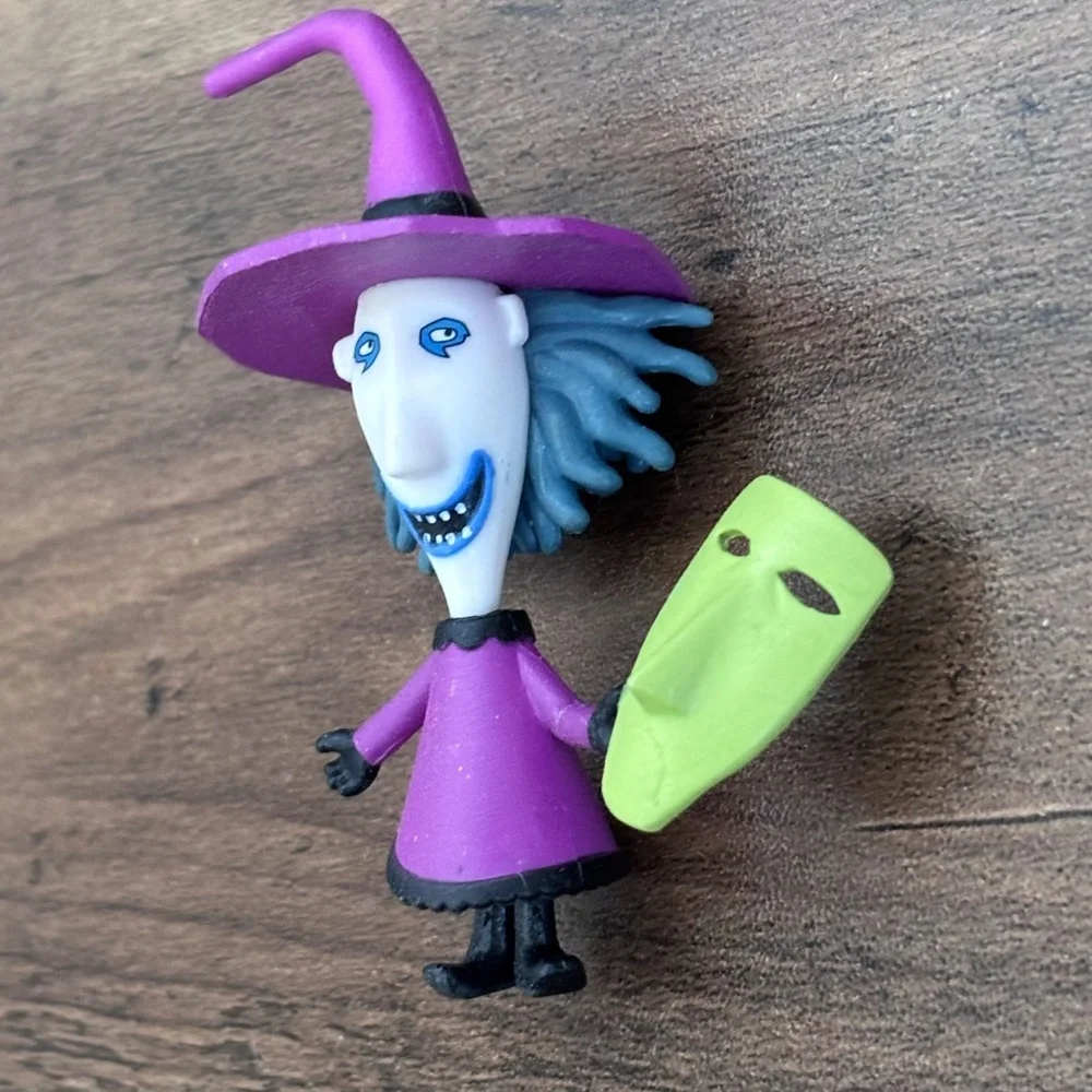 Disney The Nightmare Before Christmas SHOCK Toy Figure holding mask Cake Topper